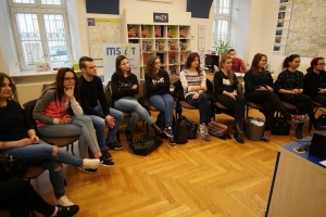 Studenci krakowskiej AWF na zajęciach  w wadowickiej Informacji Turystyczej - zdjęcie8