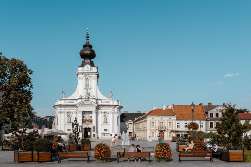 Zmiany w godzinach funkcjonowania instytucji w Boże Ciało