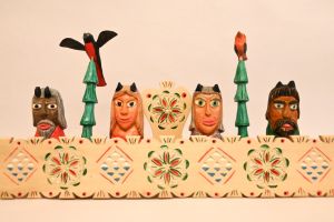 Kolorowy świat rzeźby i obrazów Jana Bednarza - zdjęcie2